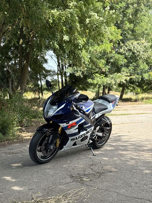 Suzuki gsxr 1000,сузукі джиксер 1000,gsx-r 1000