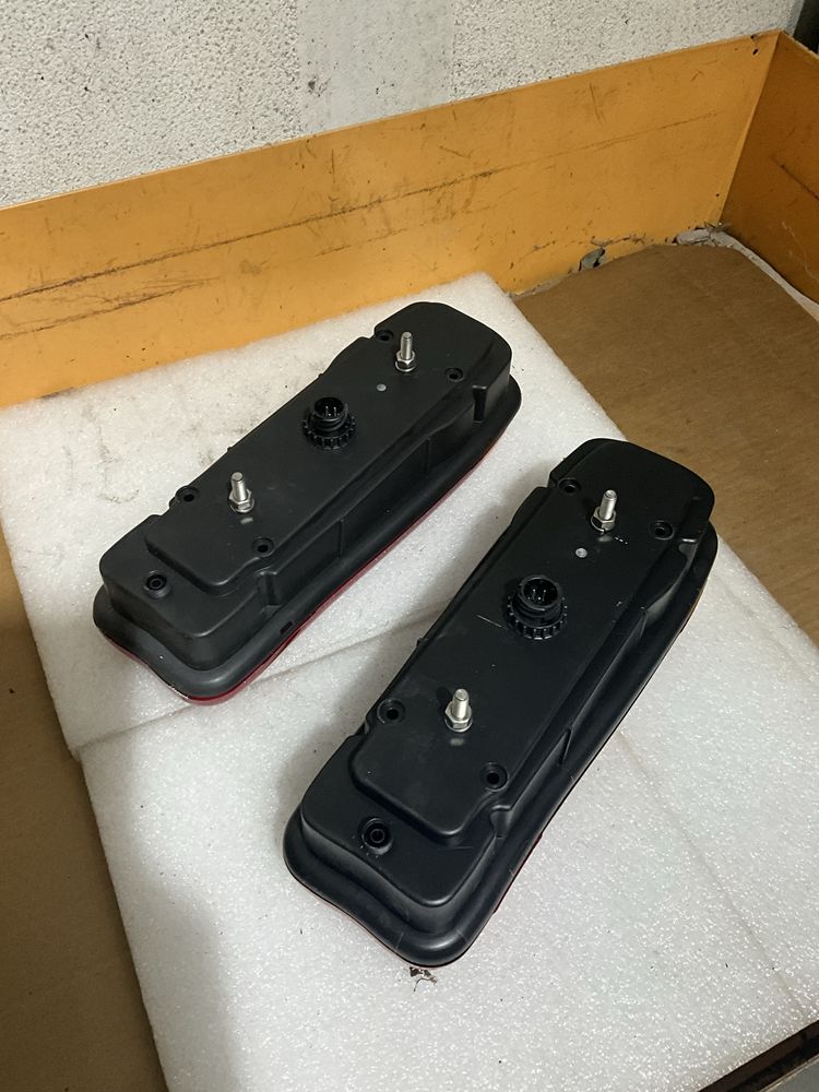 Farois auxiliares traseiros