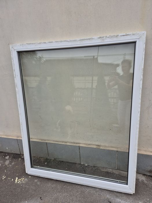 Вікно пластикове вживане