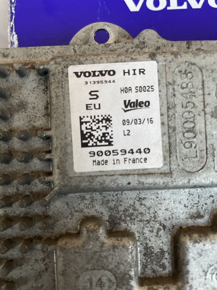 Блок управления фарами (модуль) Volvo XC90 15-21 г.в.90059440 90059439