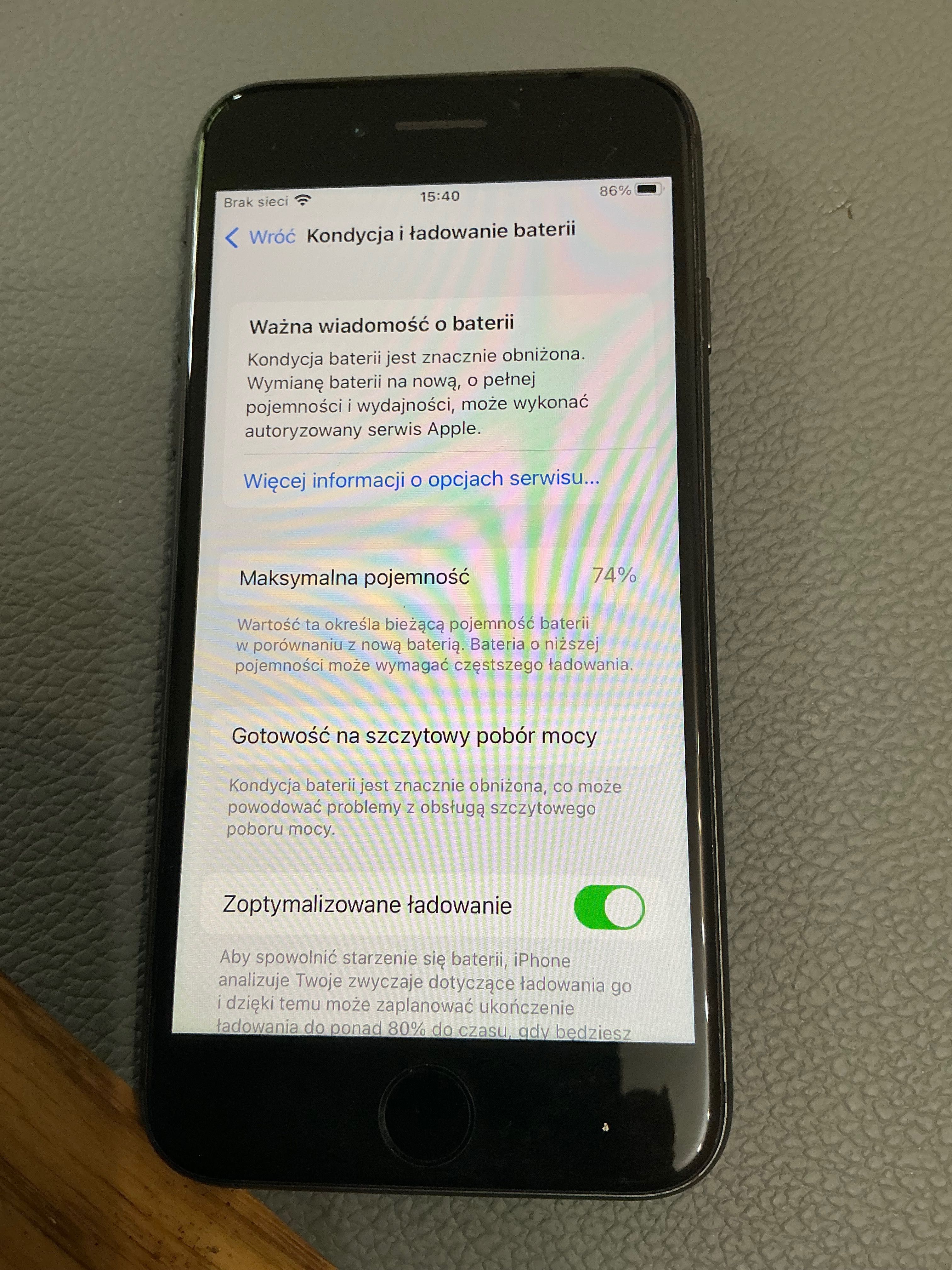 iPhone 8, stan idealny + etui, jak nowy