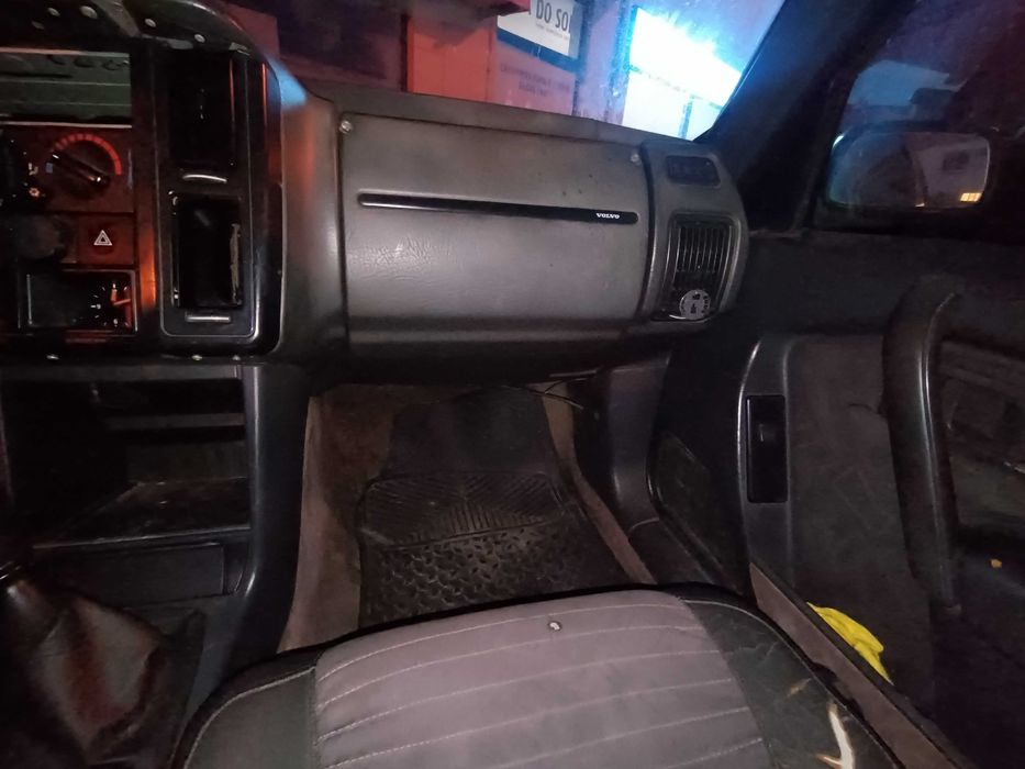 VOLVO 460L 1900 TD (1996) ( Contato somente pelo Chat OLX )