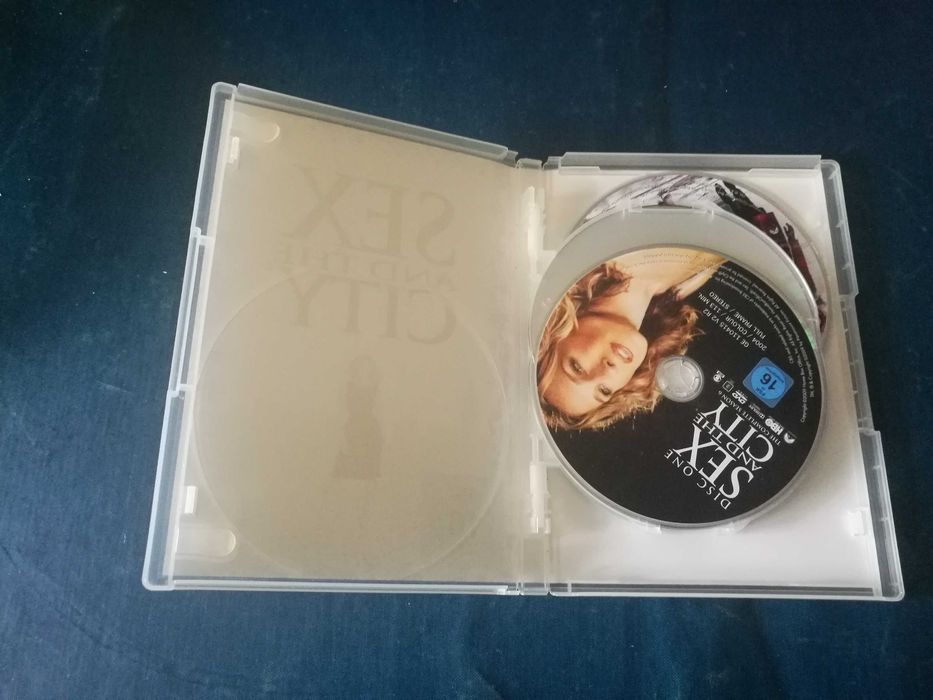 SEX AND THE CITY - SERIE 6	5XDVD (legendagem em Português)