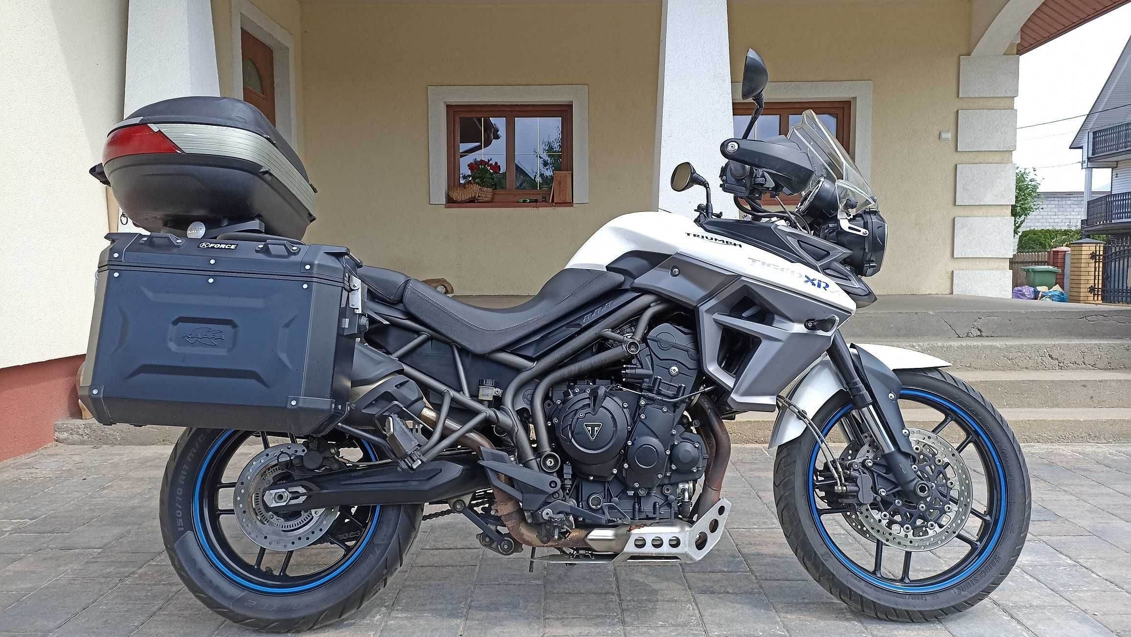 TRIUMPH TIGER  XRx 800 ABS, rok 2015