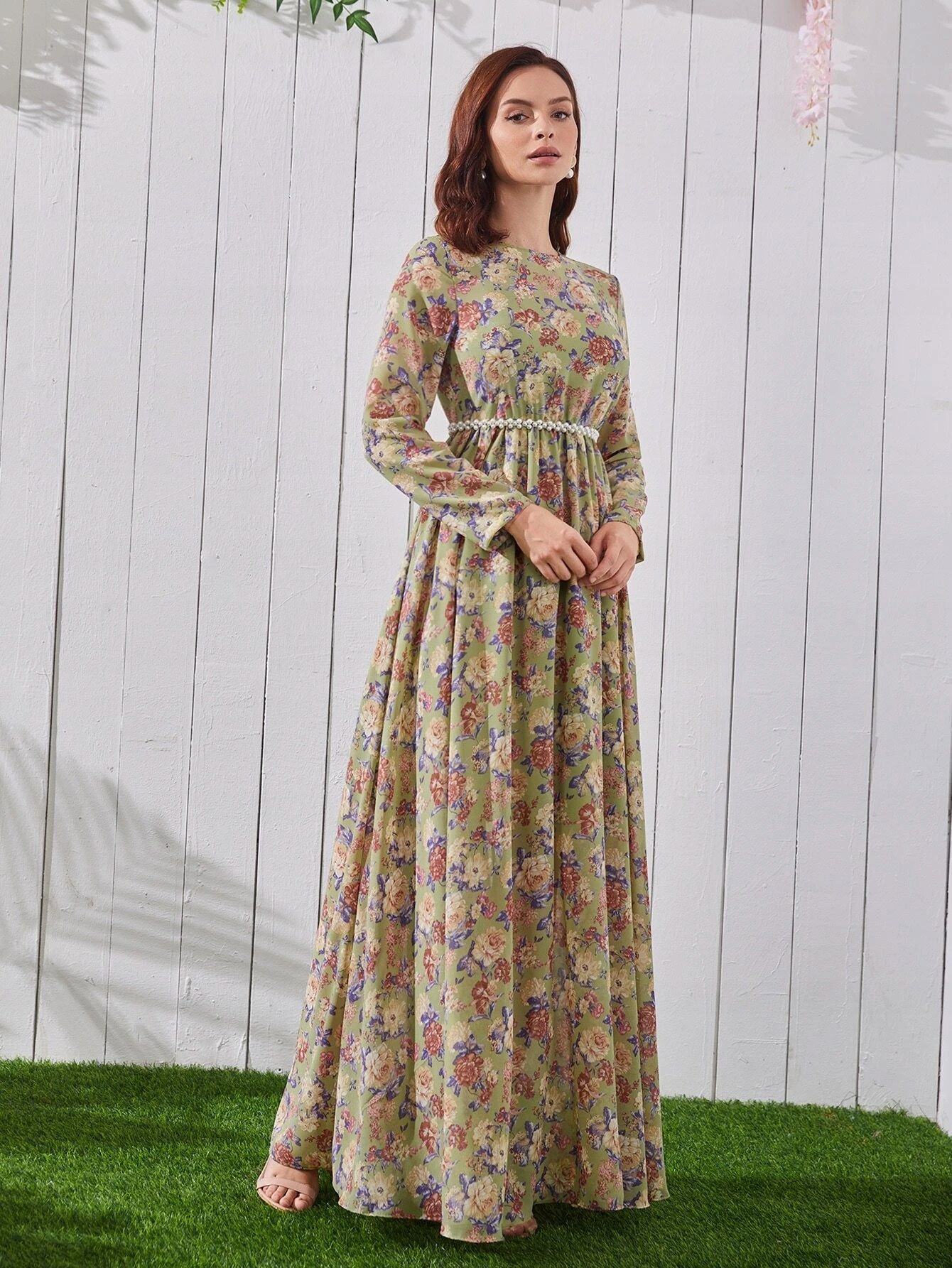 Sukienka szyfonowa elegancka długa w kwiaty L 40