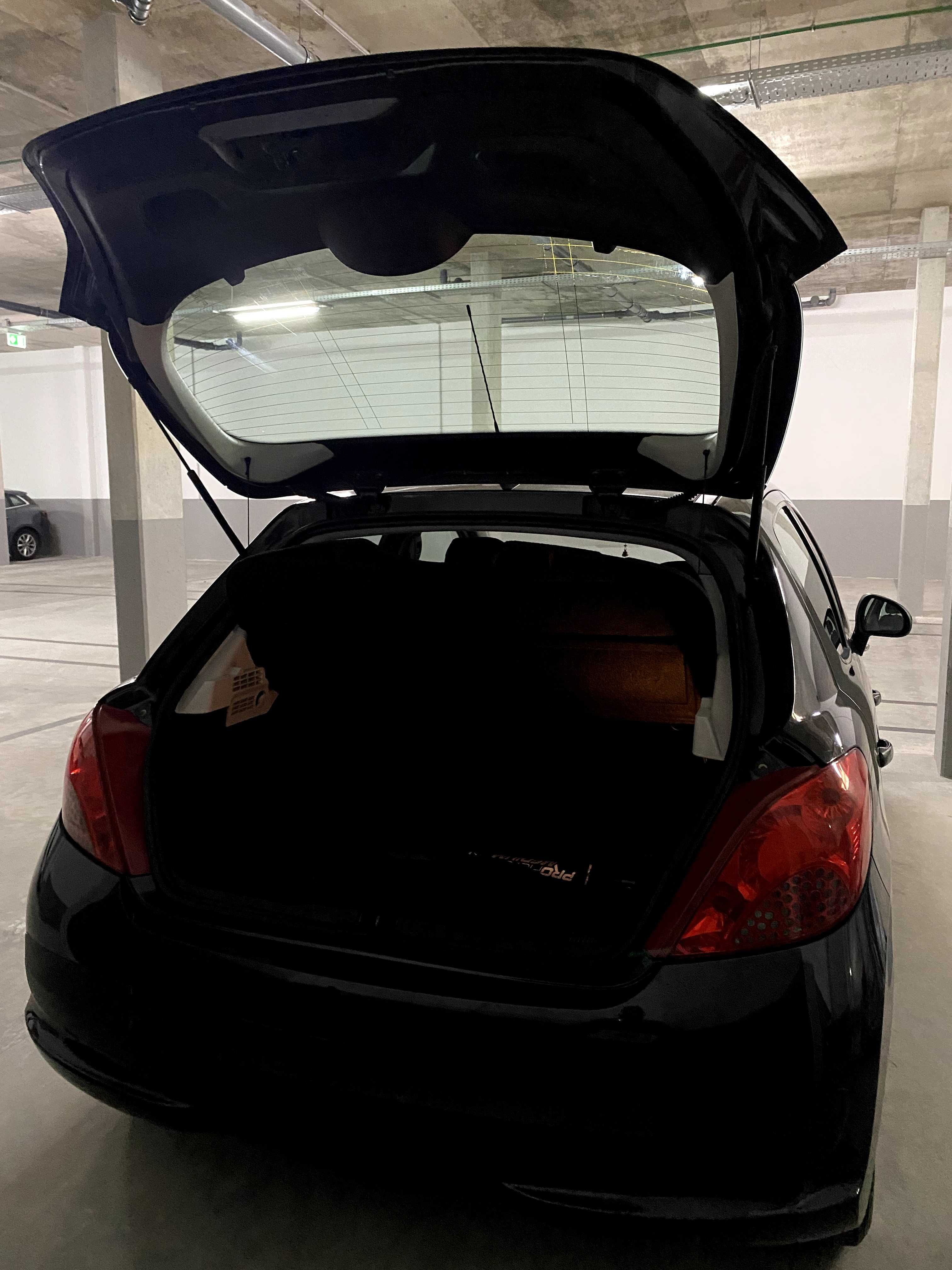 Peugeot 207 1.4 HDI