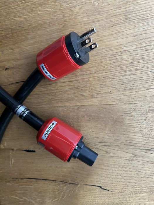 OYAIDE TUNAMI V2 kabel przewód zasilający