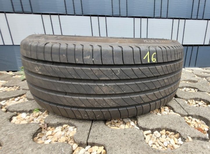 Opona Michelin Primacy 4 235/45R19 1szt  2021r