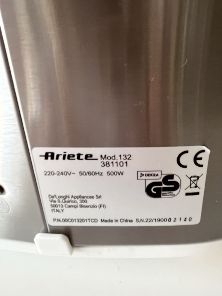 Automat , maszyna do pieczenia chleba Ariete 132 , firma DeLonghi