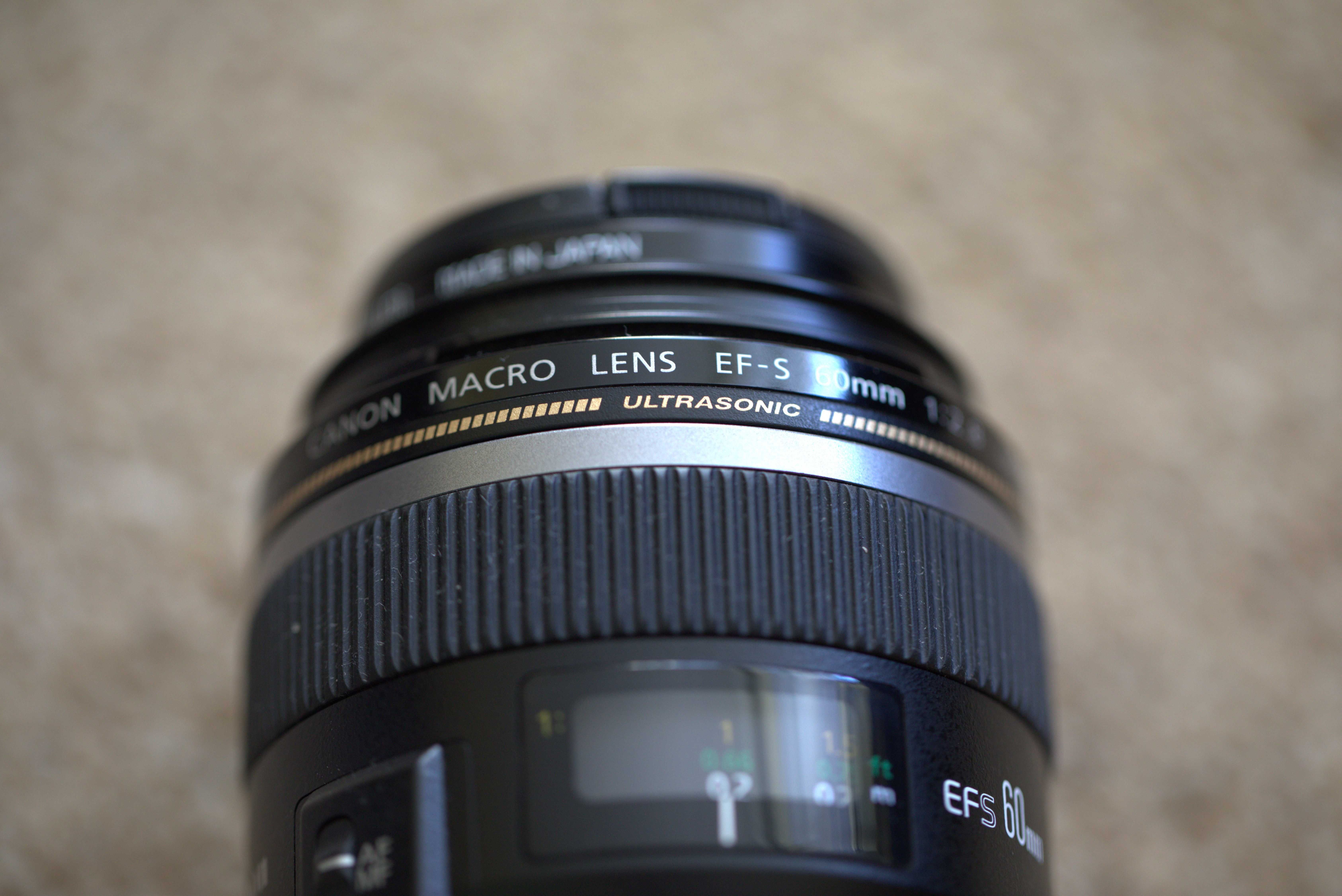 Obiektyw Canon Macro 60mm EFS 1:2.8 USM + filtr Hoya HMC 52mm UV(0)