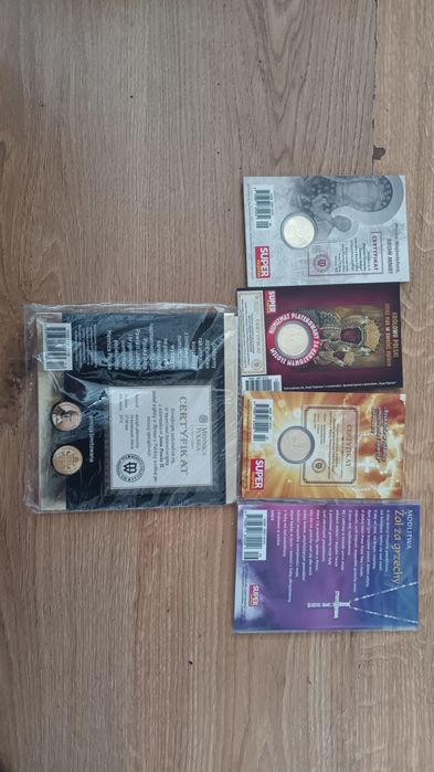 Kolekcja certyfikowanych numizmatów platerowanych pokrytch 24 karatowy