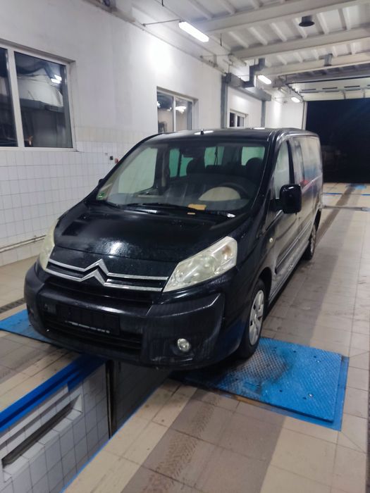 Citroen Jumpy 9 osobowy