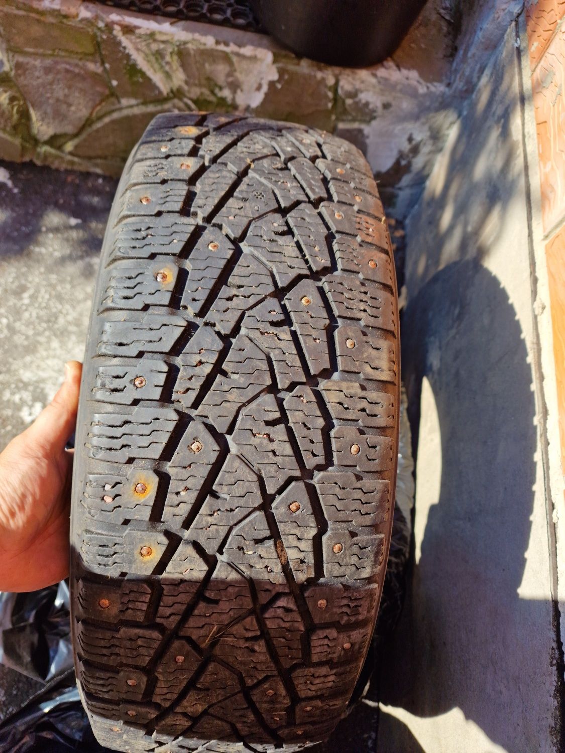 215 60 R17 C Nokian Hakkapelita C 3 Зимняя шипованная резина цешка