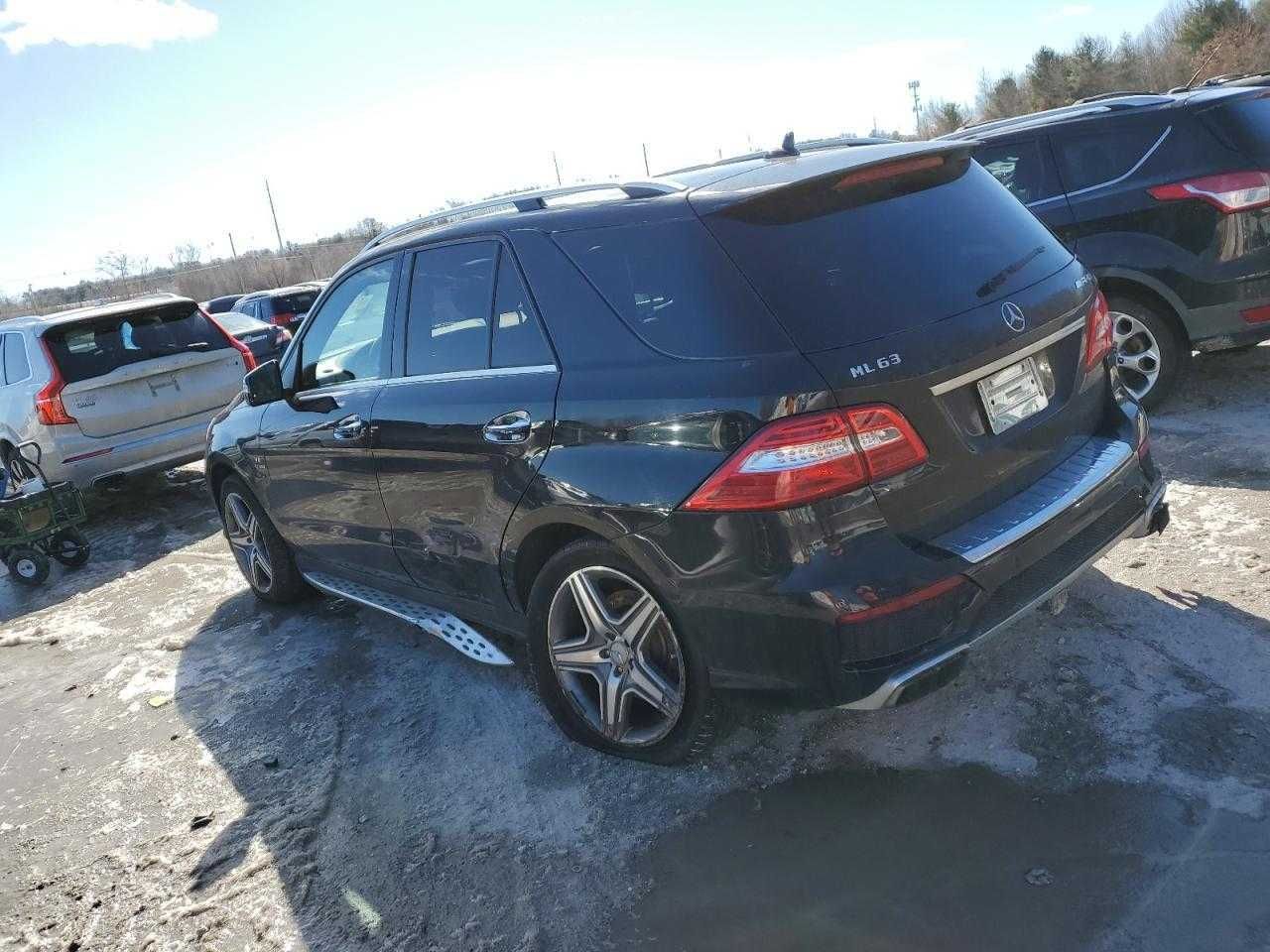 Mercedes-Benz ML63 AMG 5.5 V8 AWD 2015 USA