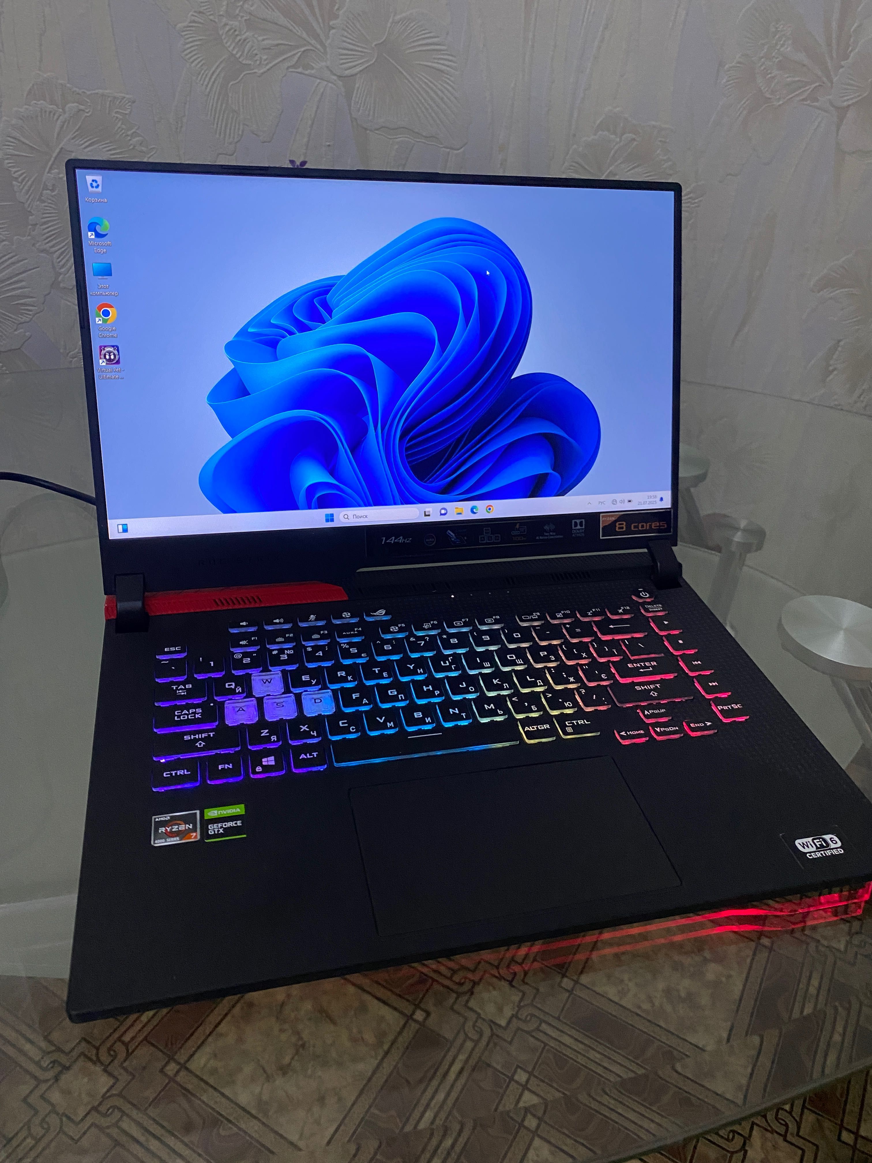 Asus rog strix G713IC