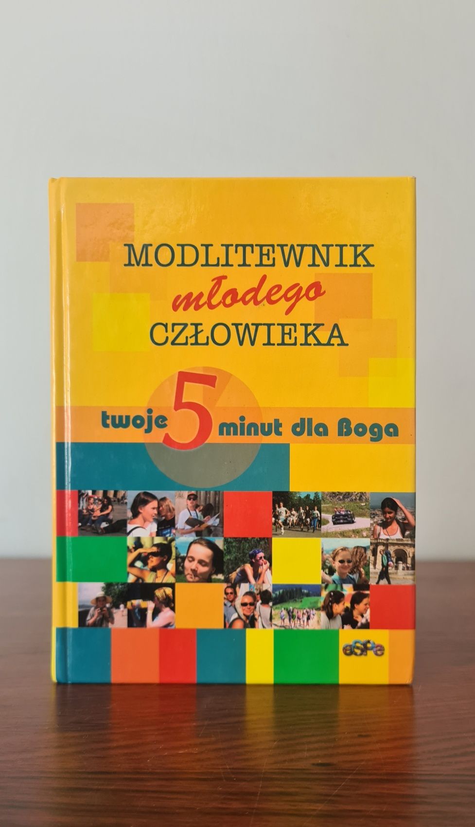 Modlitewnik młodego człowieka. Twoje 5 minut dla Boga - Książka