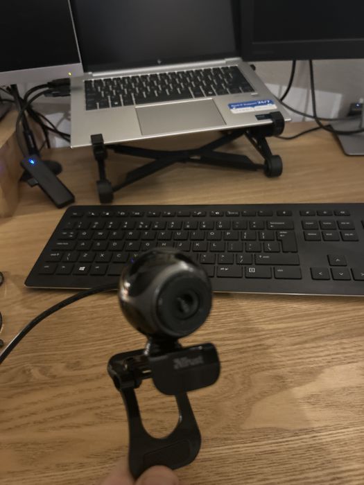 Webcam Trust para video conferências