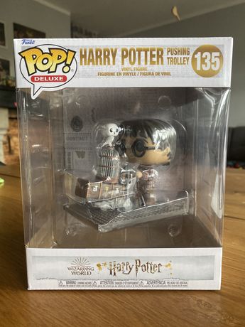 Funko POP! Harry Potter Pushing Trolley (135)