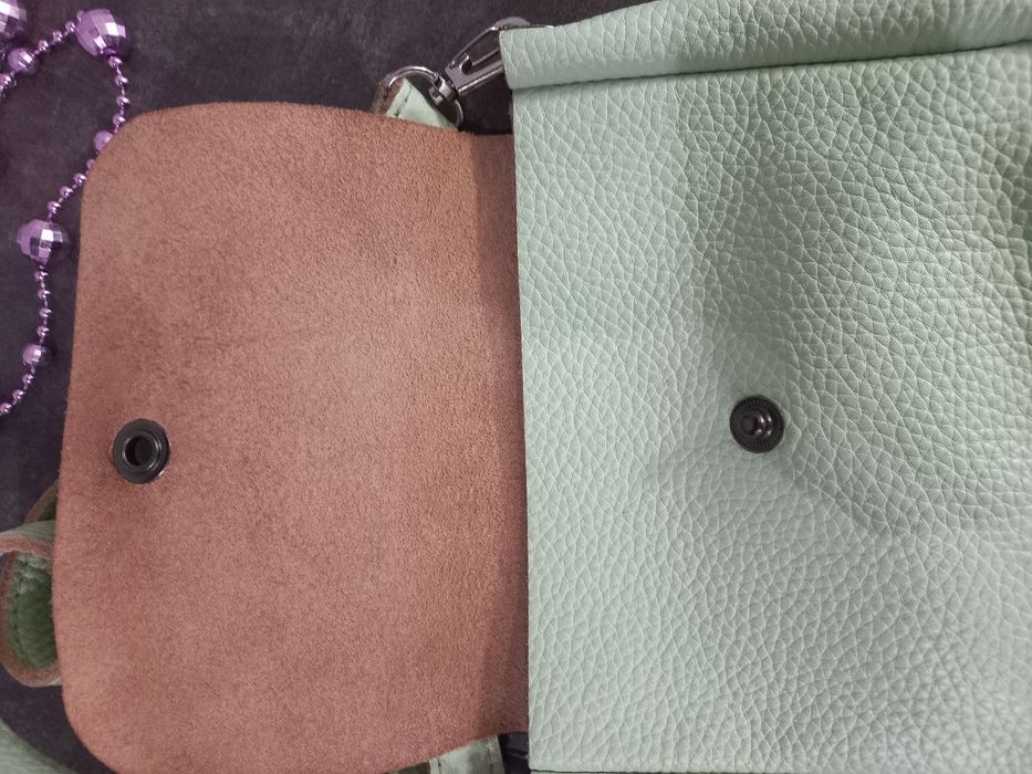 Шкіряна сумочка через плече