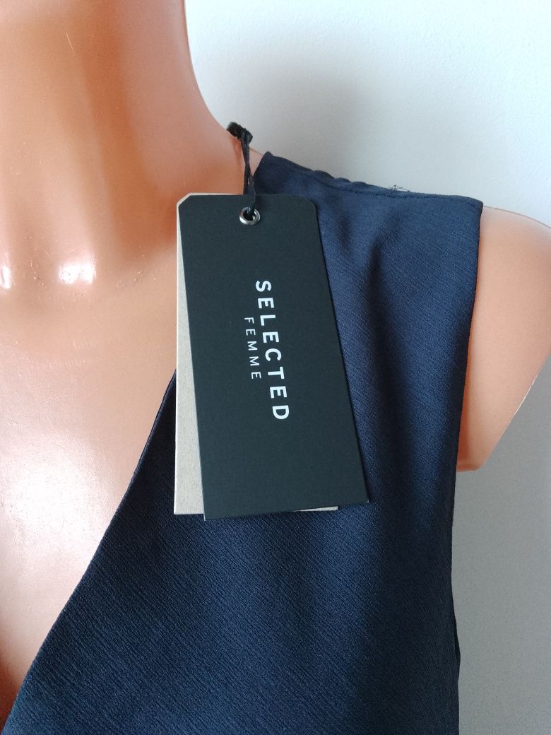 Nowa sukienka Selected Femme