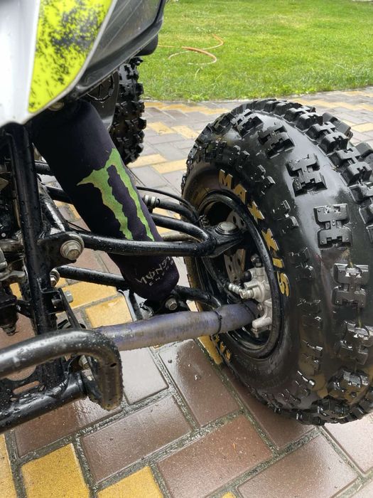 квадроцикл Yamaha Raptor 250