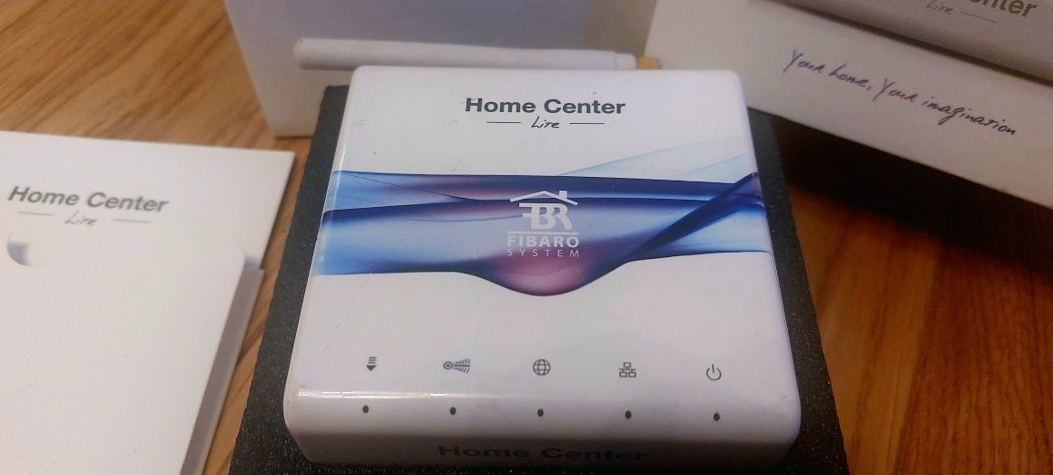 Fibaro centrala Home Center Lite, stan idealny, komplet!