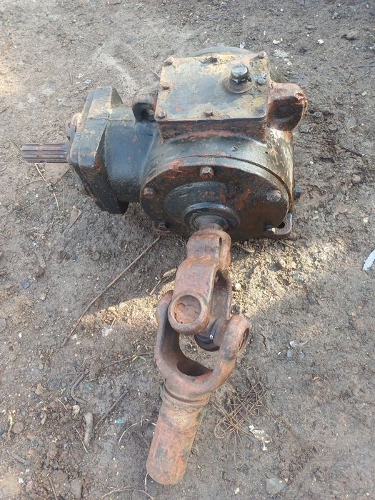 Редуктор угловой бу