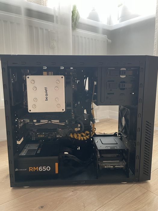 Komputer stacjonarny