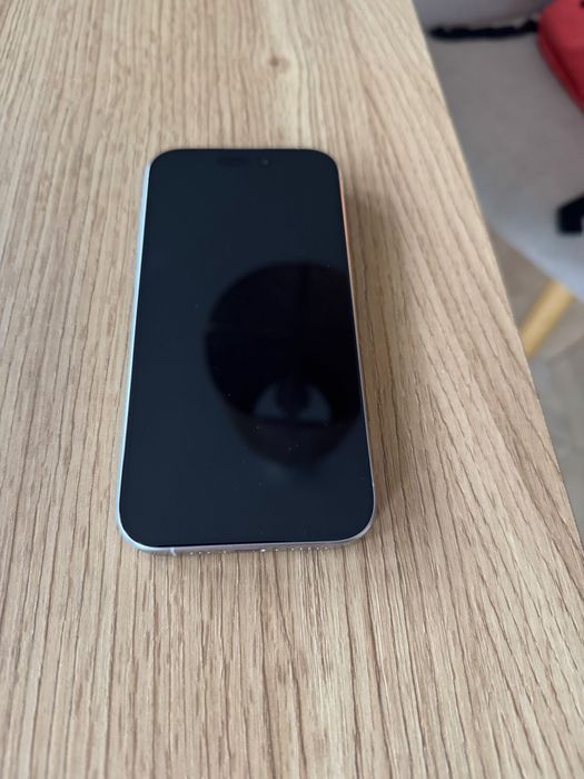 iPhone 15 pro stan idealny