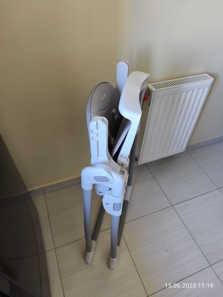 Krzesełko do karmienia Nukido
