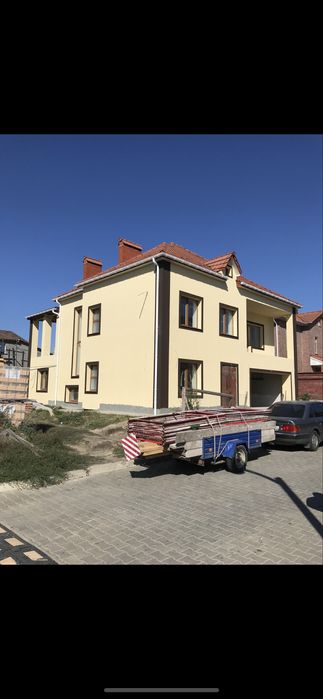 Утепление фасадов, нанесение структуры покраска