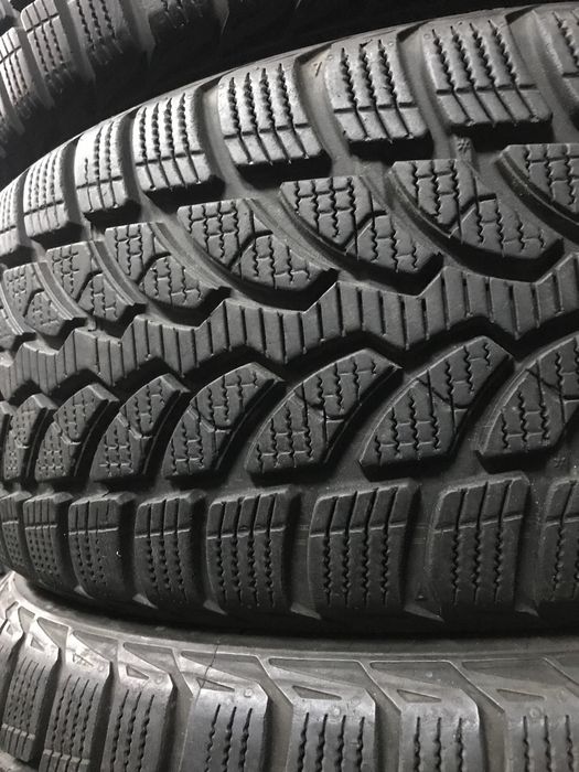 Шины б/у зима 205/55R16 Bridgestone Blizzak LM-32 (Склад)