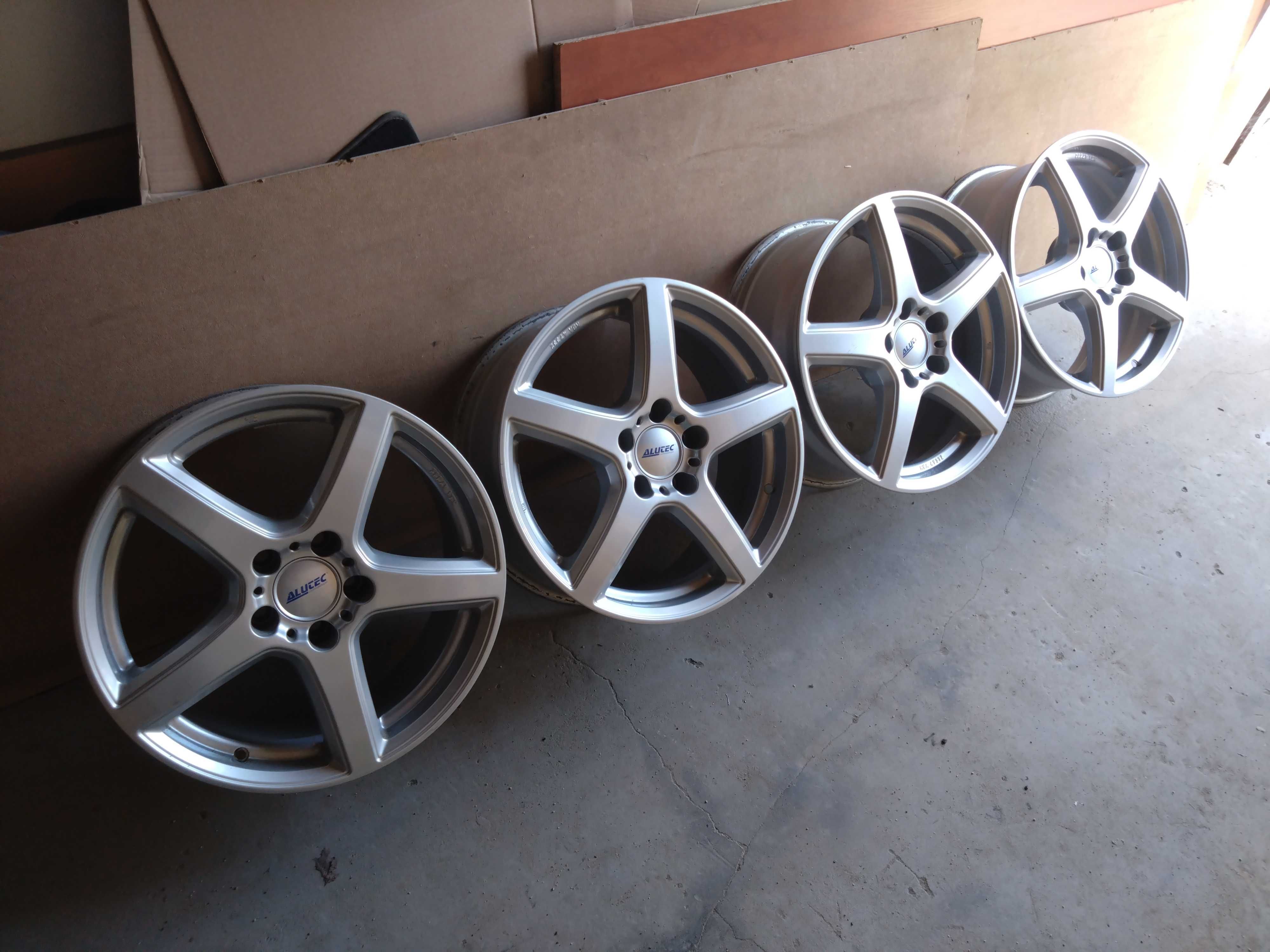 Alufelgi Alutec Grip 7,5x17 cali 5x112 et37 Mercedes,Audi