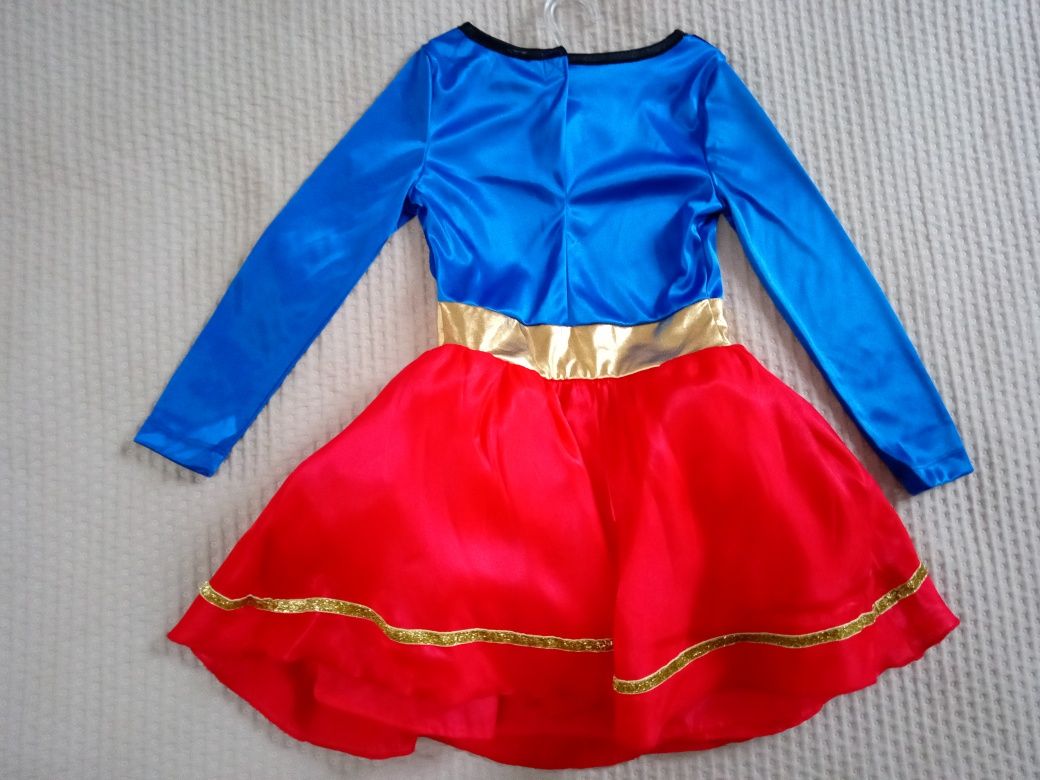 Strój kostium karnawałowy Supergirl  Wonder Woman Supermenka 4/6 lat