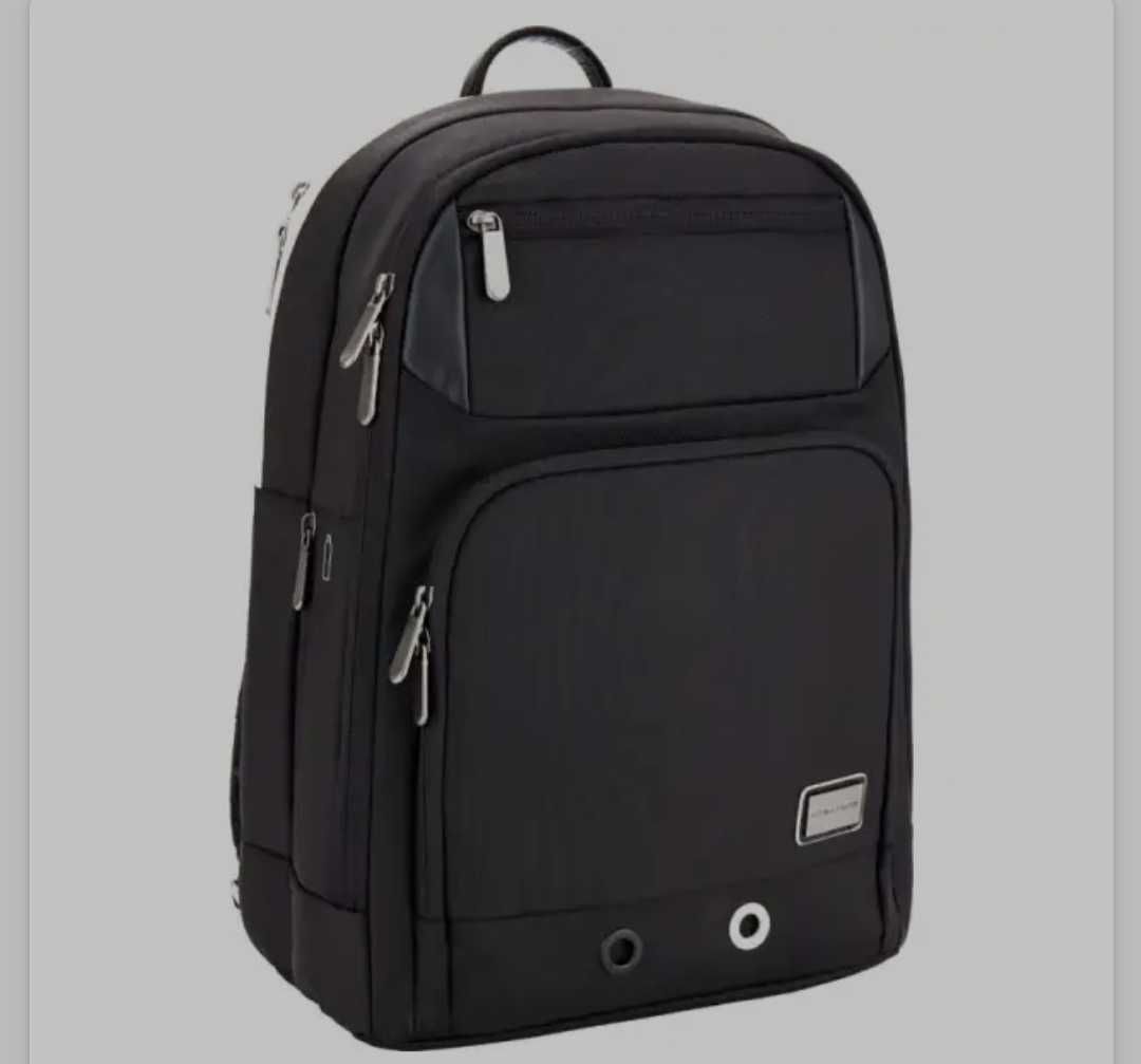продам новий стильний рюкзак (3шт) для речей ноутбука та документів