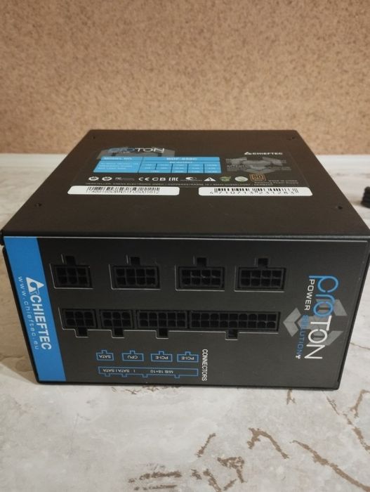 Блок живлення Chiftec Proton BDF-650C 650W 80+ Bronze