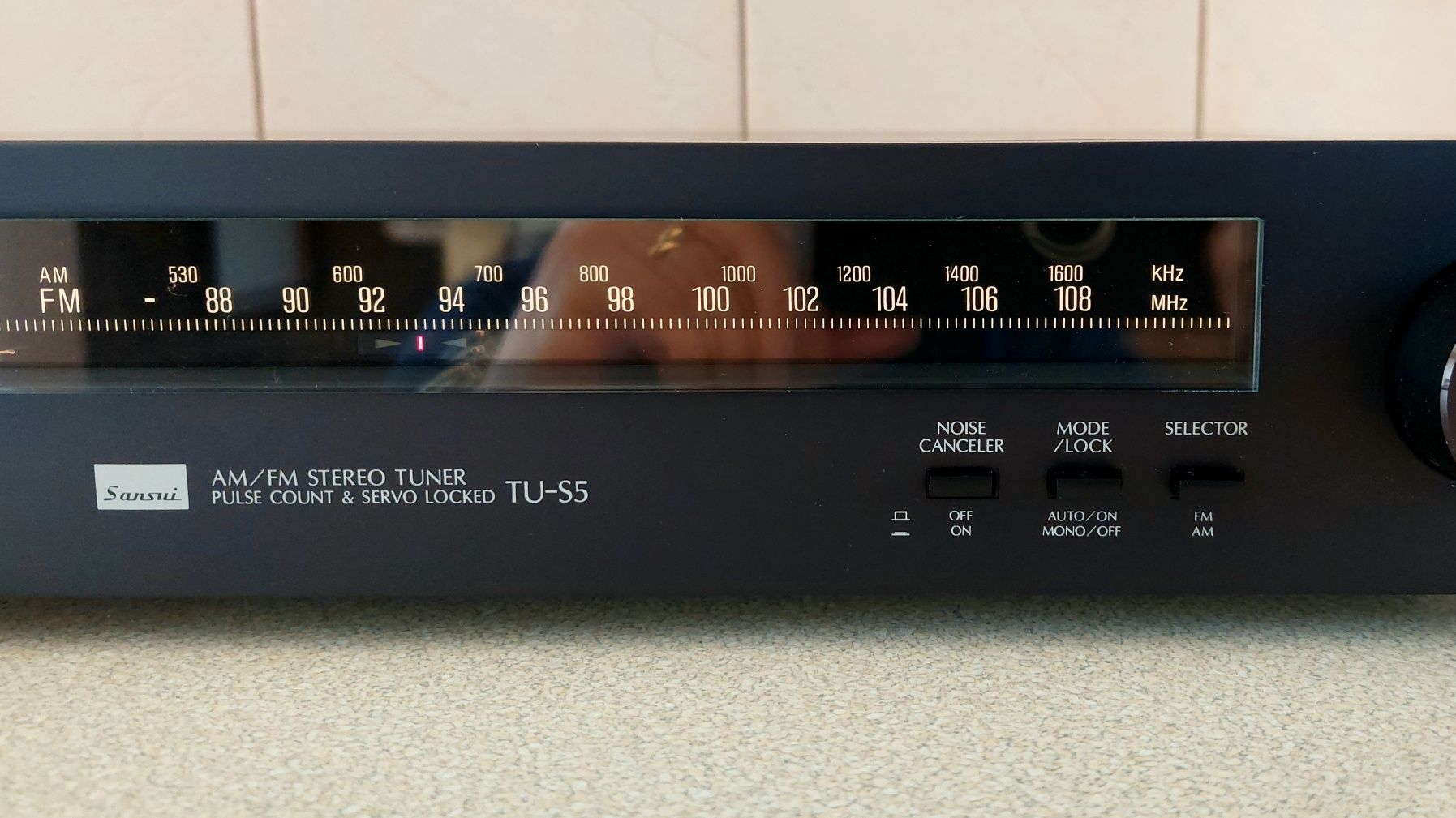 Tuner radiowy Sansui TU-55