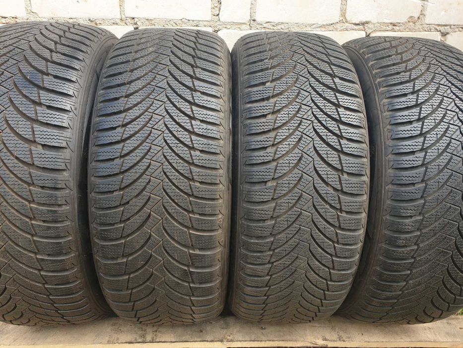 Opony 215/55/16 Nexen - Zimowe - 4x7,5 mm - 150zł/1szt.