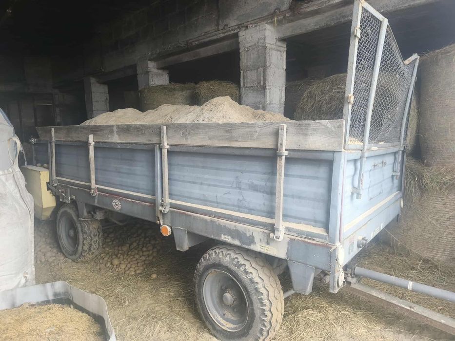 Rozrzutnik obornika dwuosiowy czarna białostocka