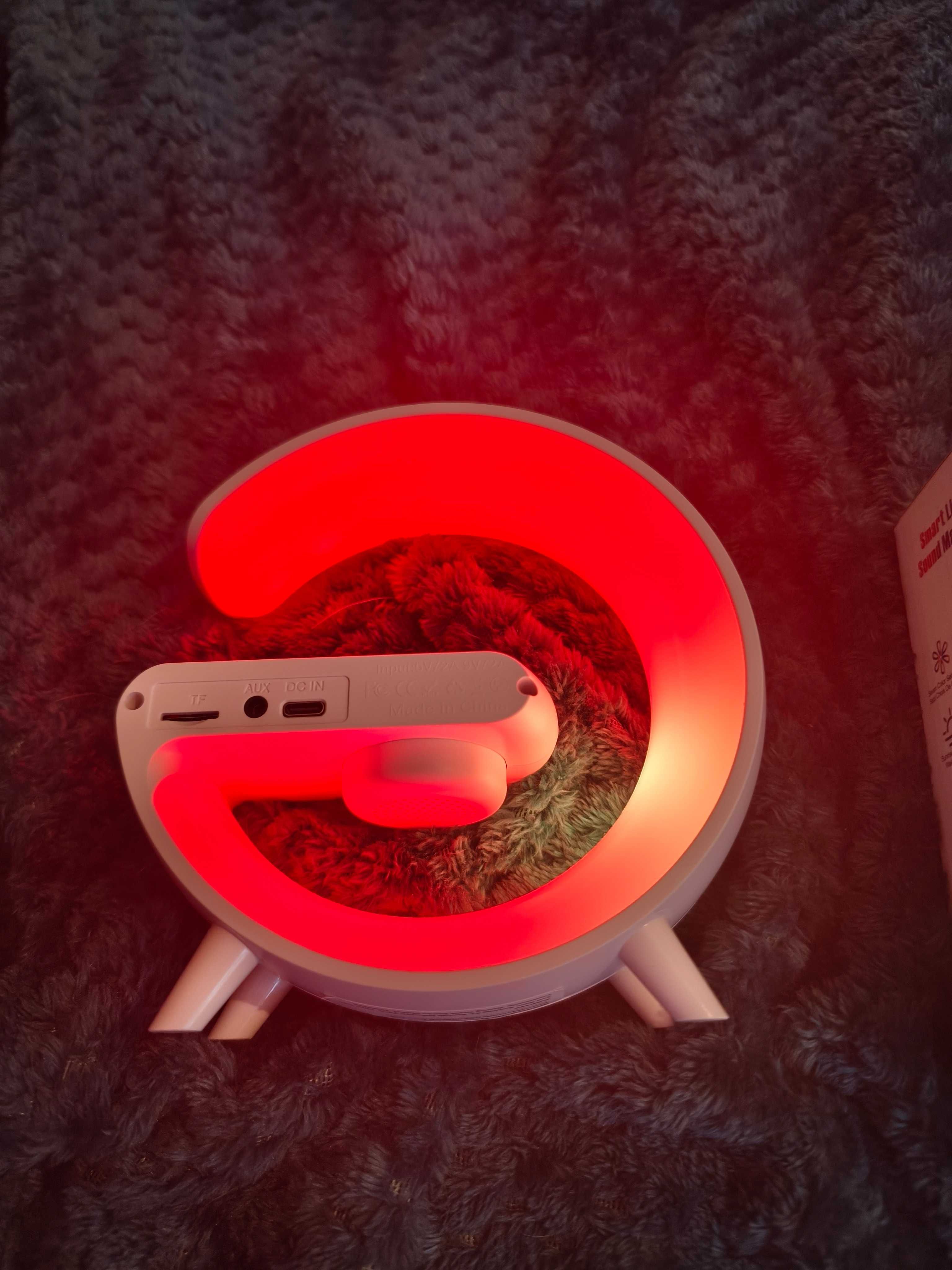 Multi przenośny głośnik, budzik, zegar z oświetleniem RGB