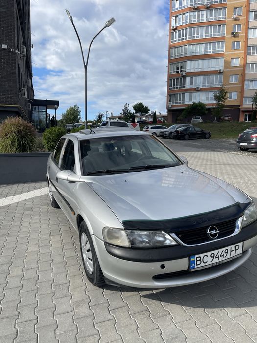 Opel vectra B 1.6