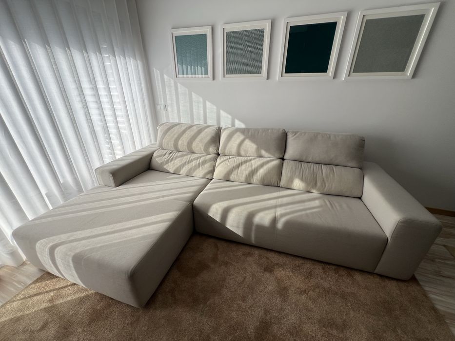 Sofá com Chaise Longue