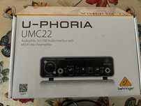 Behringer U-Phoria UMC22