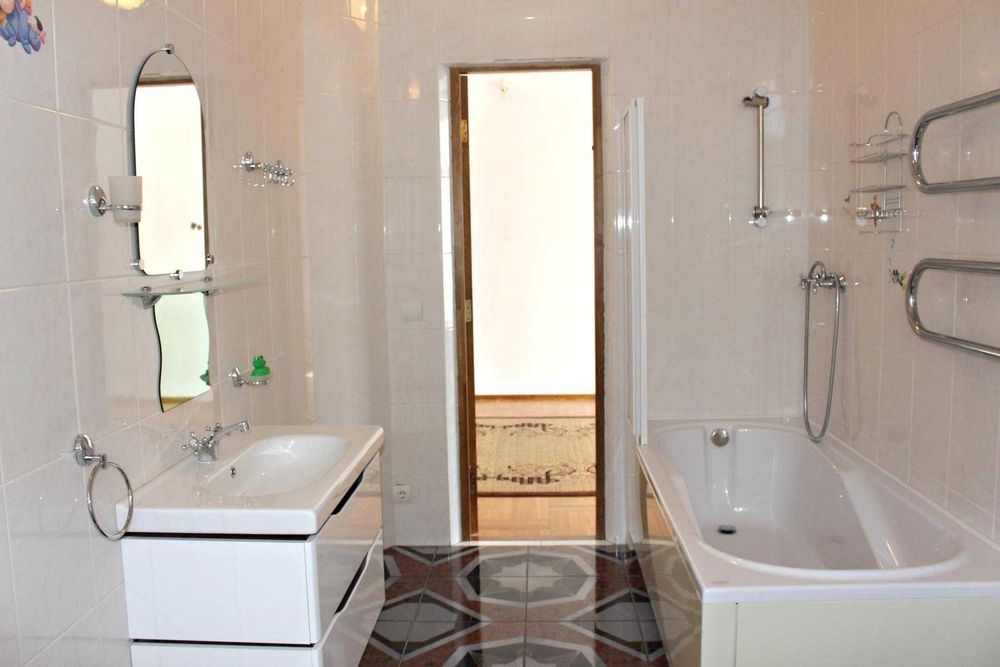 Оренда будинку Генератор можна під офіс, проживання