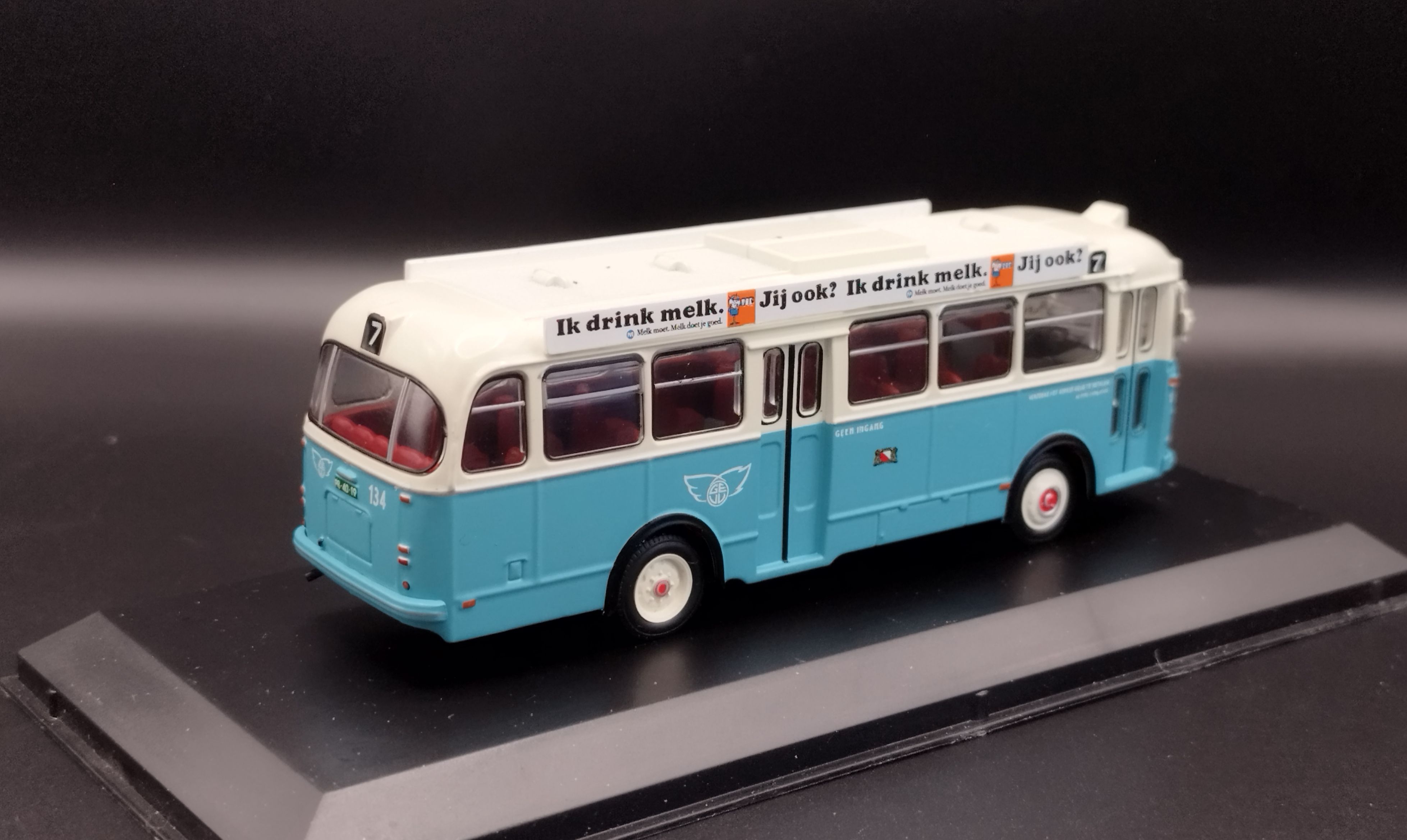 1:72 Atlas BUS Holland Coach  model nowy