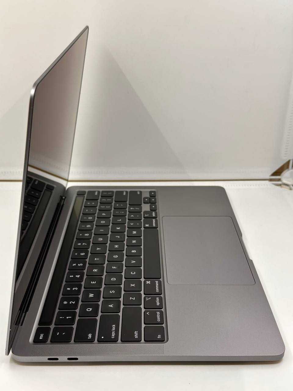MacBook Pro 13" i7/16/512Gb Space gray 2020 ГАРАНТИЯ пол года