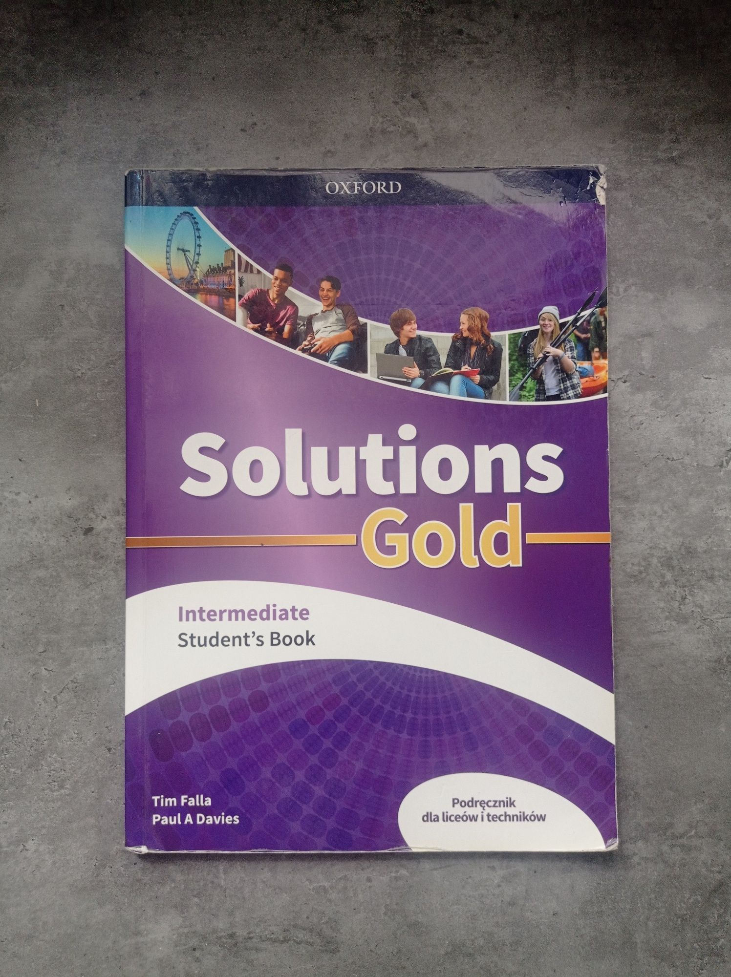 Solutions gold intermediate student's book