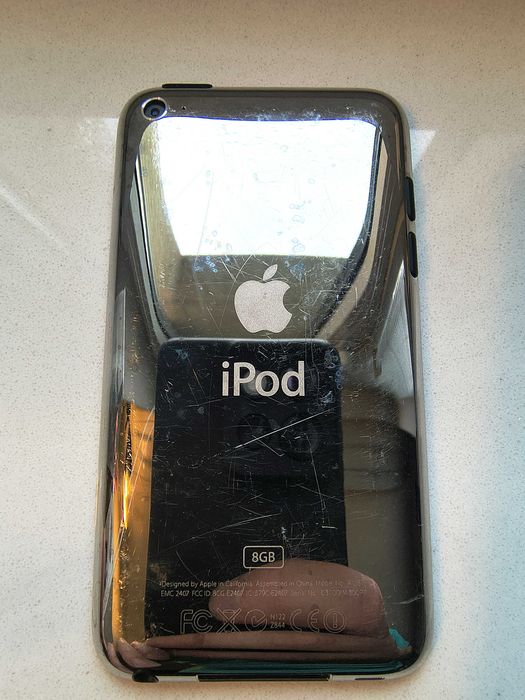 Apple IPod gen. 4 / A1367 , MC540FD