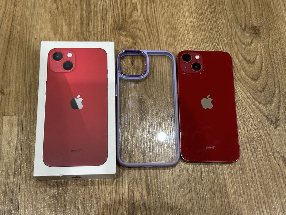 Продам Iphone 13 128 гб red все оригінал акб 79%