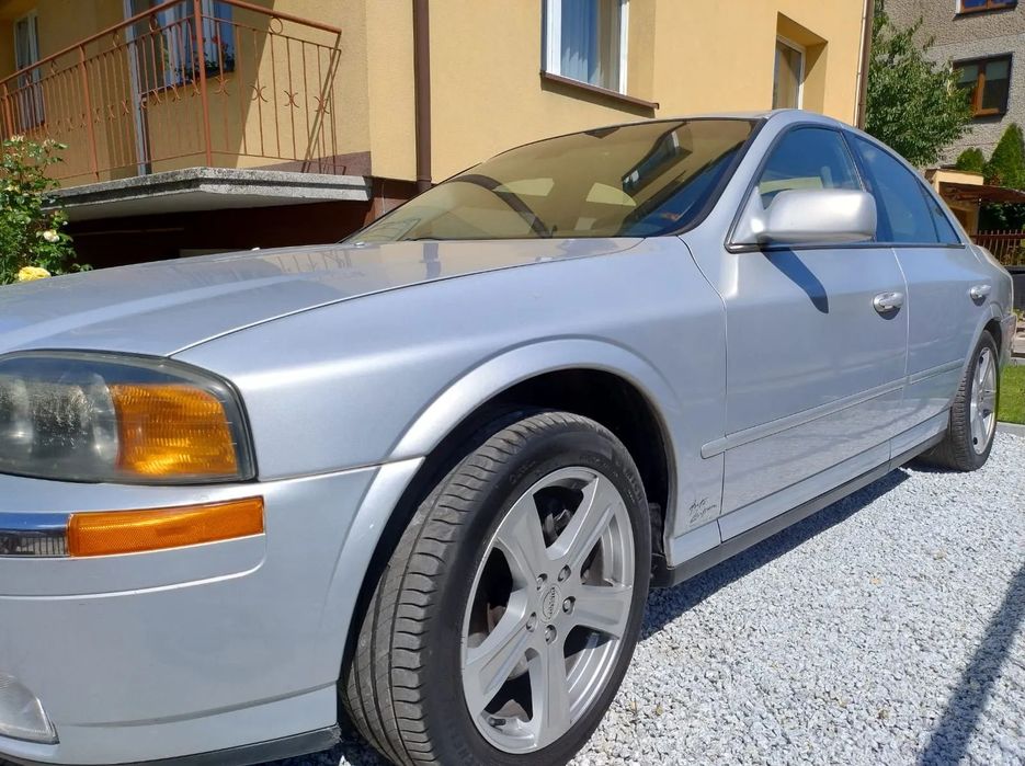 Lincoln LS Super stan Lincoln LS